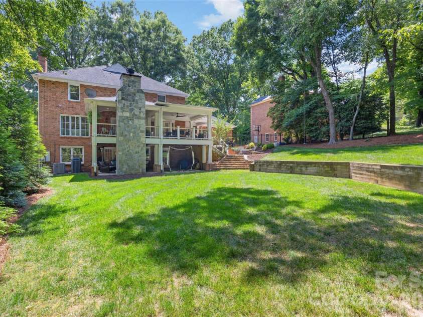 2726 Wamath Drive, Charlotte, NC 28210.  MLS# CAR4392093, YatesRealty ID 31567. 