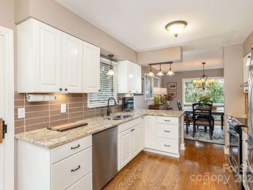 210 Claymoor Court, Flat Rock, NC 28731.  MLS# CAR4289864, YatesRealty ID 31569. 