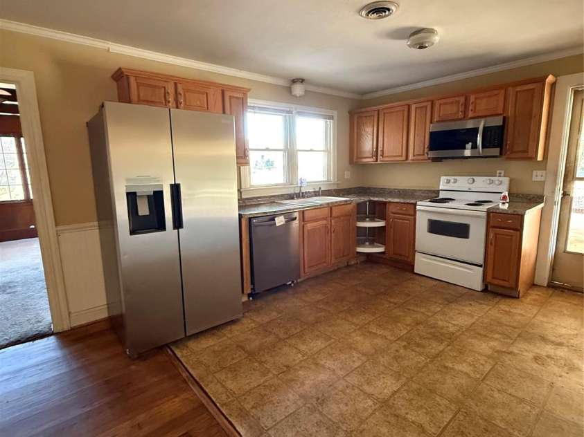 315 Brookwood Drive, Salisbury, NC 28146.  MLS# CAR4335699, YatesRealty ID 3157. 