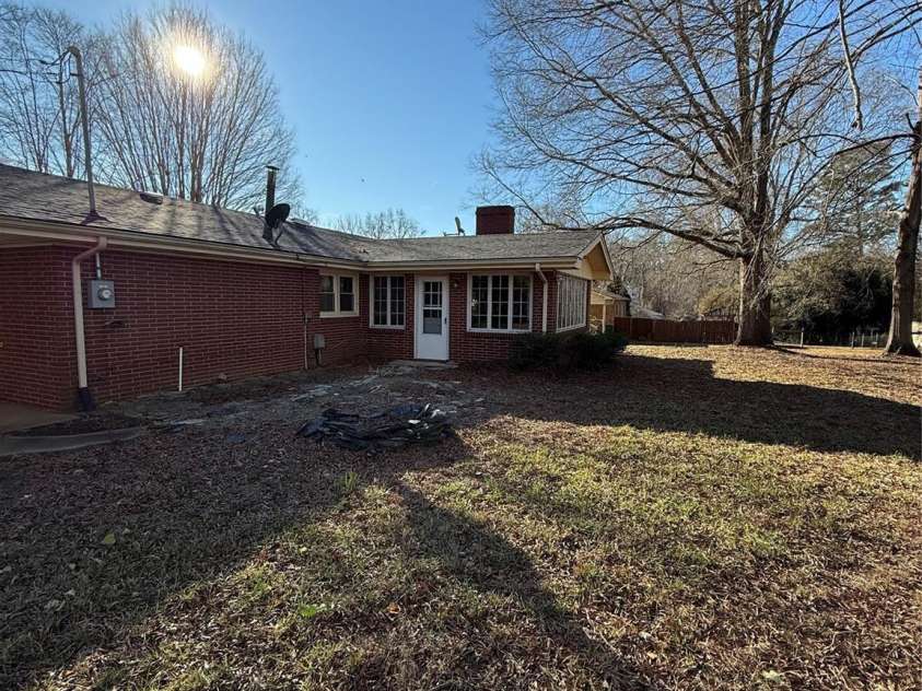 315 Brookwood Drive, Salisbury, NC 28146.  MLS# CAR4335699, YatesRealty ID 3157. 