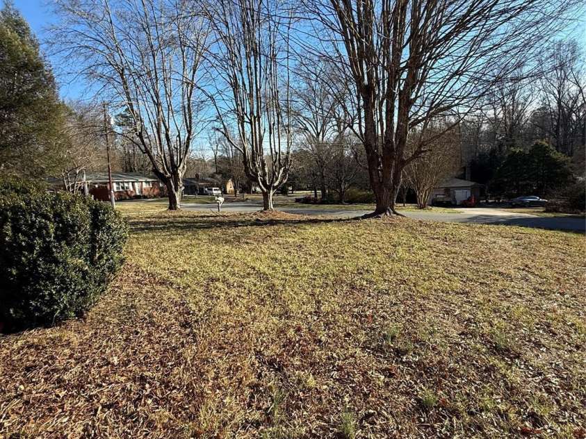 315 Brookwood Drive, Salisbury, NC 28146.  MLS# CAR4335699, YatesRealty ID 3157. 