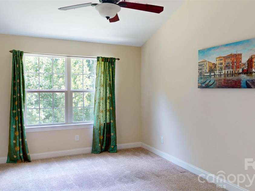 10731 Forest Drive, Matthews, NC 28105.  MLS# CAR4393016, YatesRealty ID 31571. 
