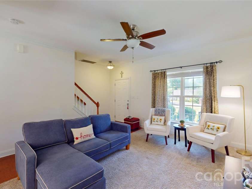 10731 Forest Drive, Matthews, NC 28105.  MLS# CAR4393016, YatesRealty ID 31571. 