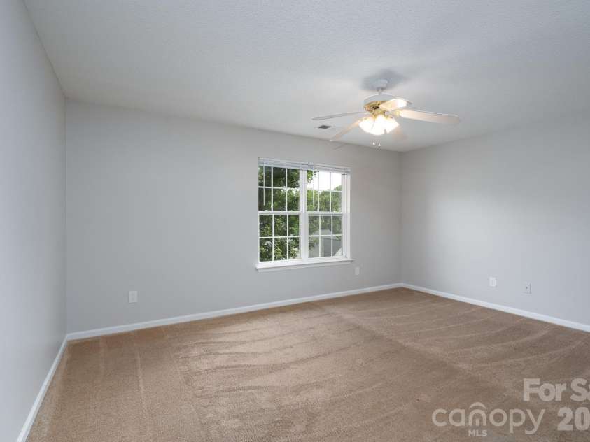 8016 Bronze Pike Drive, Charlotte, NC 28273.  MLS# CAR4394871, YatesRealty ID 31572. Bedroom #4