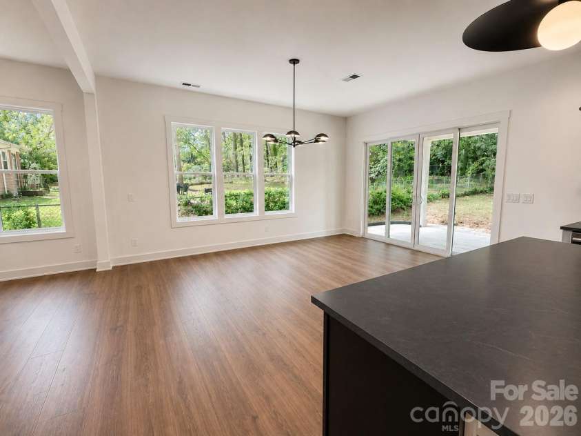 2621 Springway Drive, Charlotte, NC 28205.  MLS# CAR4318693, YatesRealty ID 31573. 