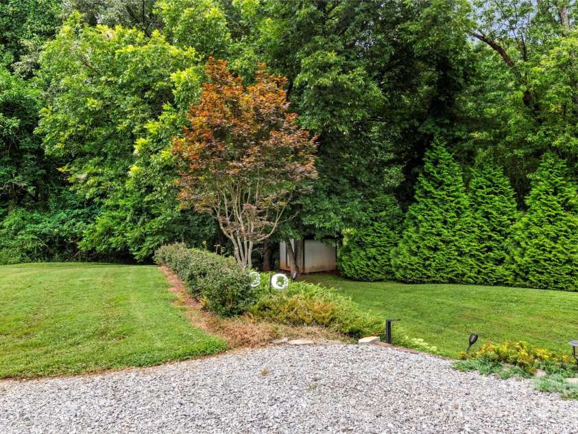 723 Elk Spur Street, Elkin, NC 28621.  MLS# CAR4290338, YatesRealty ID 31575. 