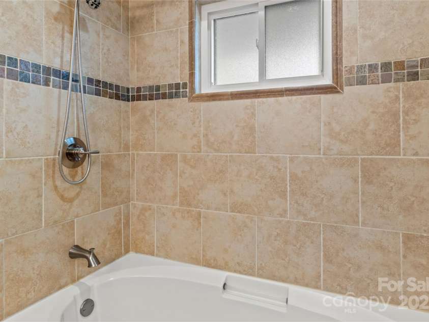 723 Elk Spur Street, Elkin, NC 28621.  MLS# CAR4290338, YatesRealty ID 31575. 