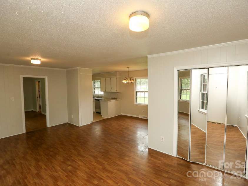 101 Hemlock Drive, Salisbury, NC 28147.  MLS# CAR4290165, YatesRealty ID 31576. 