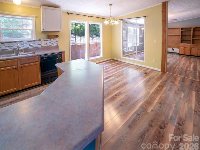 4862 Karen Court, Morganton, NC 28655.  MLS# CAR4392103, YatesRealty ID 31576. 