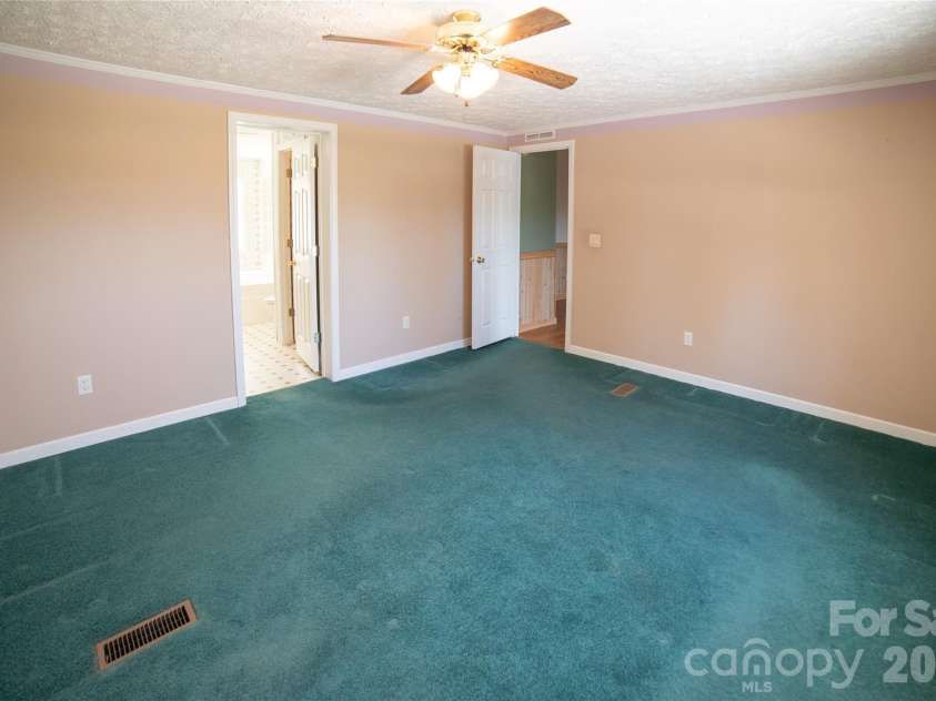 4862 Karen Court, Morganton, NC 28655.  MLS# CAR4392103, YatesRealty ID 31576. 