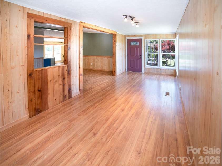 4862 Karen Court, Morganton, NC 28655.  MLS# CAR4392103, YatesRealty ID 31576. 
