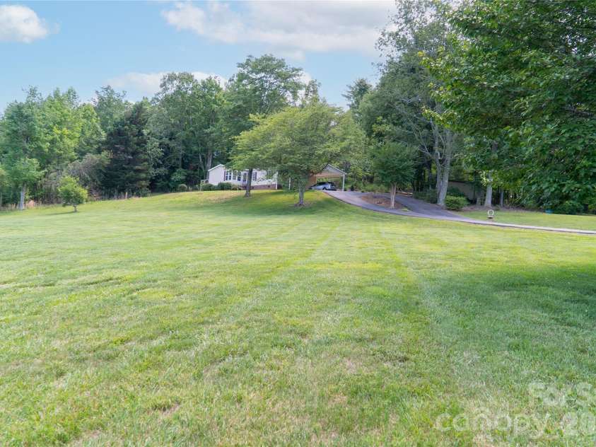 4862 Karen Court, Morganton, NC 28655.  MLS# CAR4392103, YatesRealty ID 31576. 