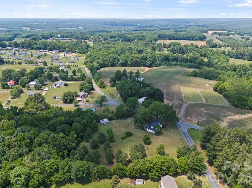 24327 Ridgecrest Road, Locust, NC 28097.  MLS# CAR4393477, YatesRealty ID 31577. 