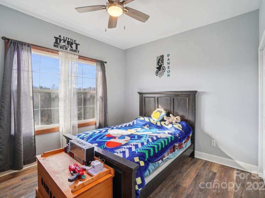 301 Mcginnis Drive, Old Fort, NC 28762.  MLS# CAR4293101, YatesRealty ID 31577. 