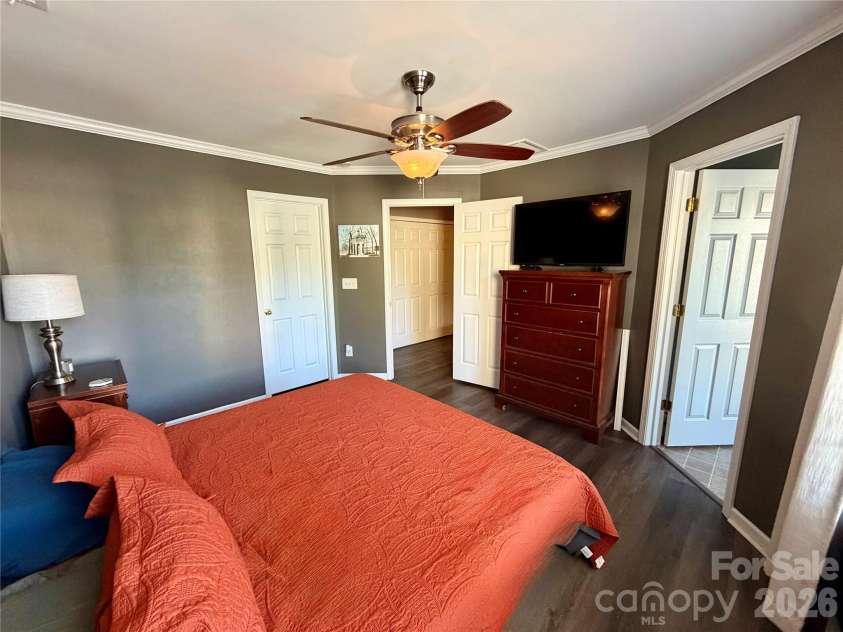 10523 Trolley Run Drive, Cornelius, NC 28031.  MLS# CAR4392718, YatesRealty ID 31578. 