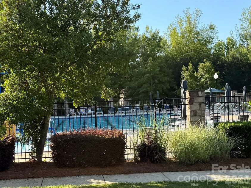 10523 Trolley Run Drive, Cornelius, NC 28031.  MLS# CAR4392718, YatesRealty ID 31578. Community Pool