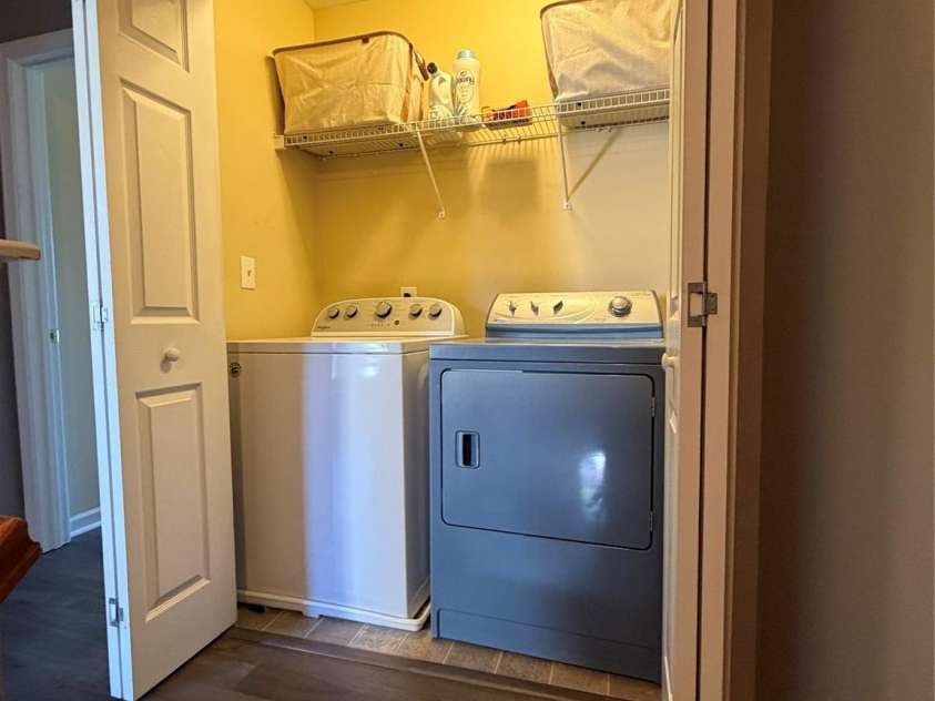 10523 Trolley Run Drive, Cornelius, NC 28031.  MLS# CAR4392718, YatesRealty ID 31578. Laundry on second floor