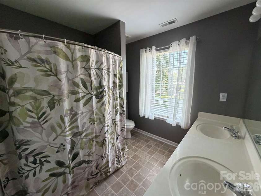 10523 Trolley Run Drive, Cornelius, NC 28031.  MLS# CAR4392718, YatesRealty ID 31578. More natural light