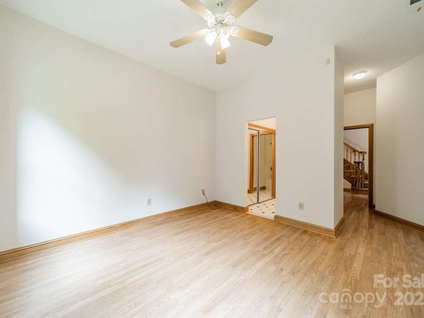 253 Highway 161 None, Clover, SC 29710.  MLS# CAR4279535, YatesRealty ID 31578. 