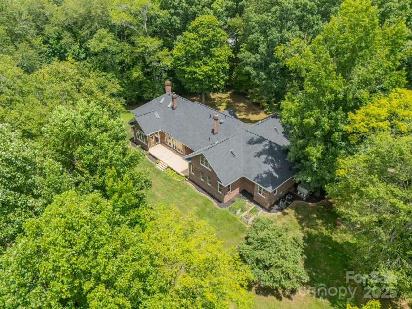 253 Highway 161 None, Clover, SC 29710.  MLS# CAR4279535, YatesRealty ID 31578. 