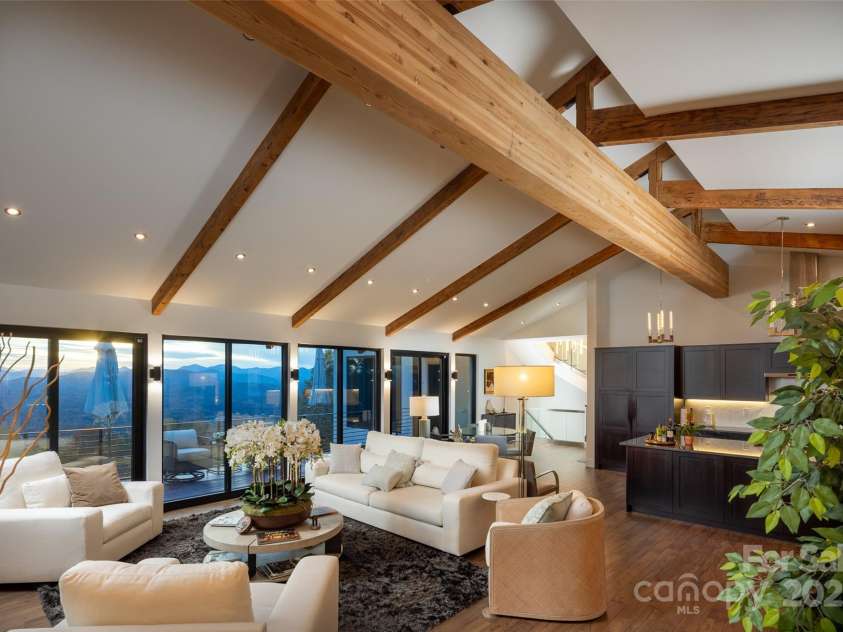 12 Sunset Summit, Asheville, NC 28804.  MLS# CAR4329108, YatesRealty ID 3158. 