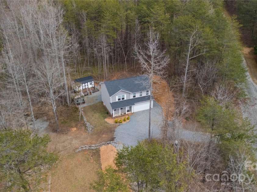 402 Grandview Drive, Rutherfordton, NC 28139.  MLS# CAR4233804, YatesRealty ID 3158. 