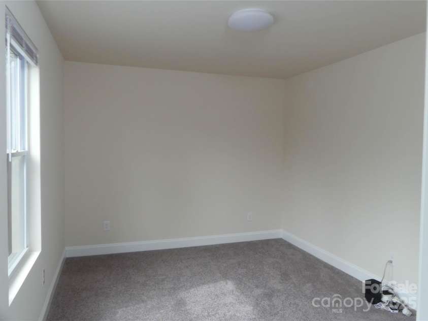 402 Grandview Drive, Rutherfordton, NC 28139.  MLS# CAR4233804, YatesRealty ID 3158. 