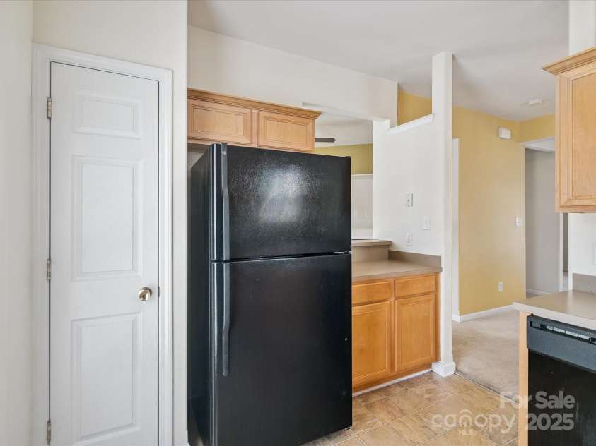 8337 Washoe Pine Lane, Charlotte, NC 28215.  MLS# CAR4290138, YatesRealty ID 31581. 