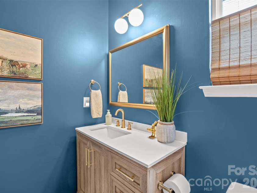 1732 Crabapple Tree Lane, Charlotte, NC 28214.  MLS# CAR4392518, YatesRealty ID 31583. 