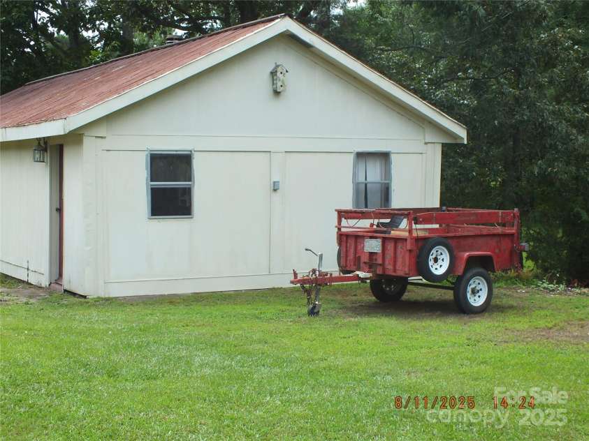 5034 Green Road, Heath Springs, SC 29058.  MLS# CAR4291132, YatesRealty ID 31585. 