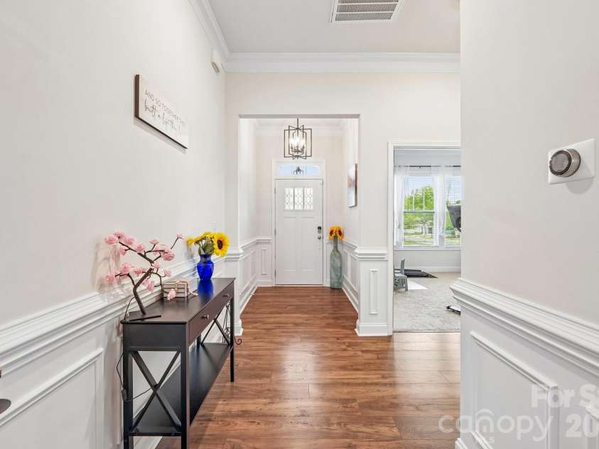 103 Cup Chase Drive, Mooresville, NC 28115.  MLS# CAR4384207, YatesRealty ID 31586. 