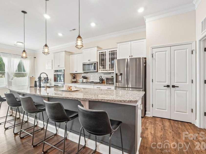 103 Cup Chase Drive, Mooresville, NC 28115.  MLS# CAR4384207, YatesRealty ID 31586. 