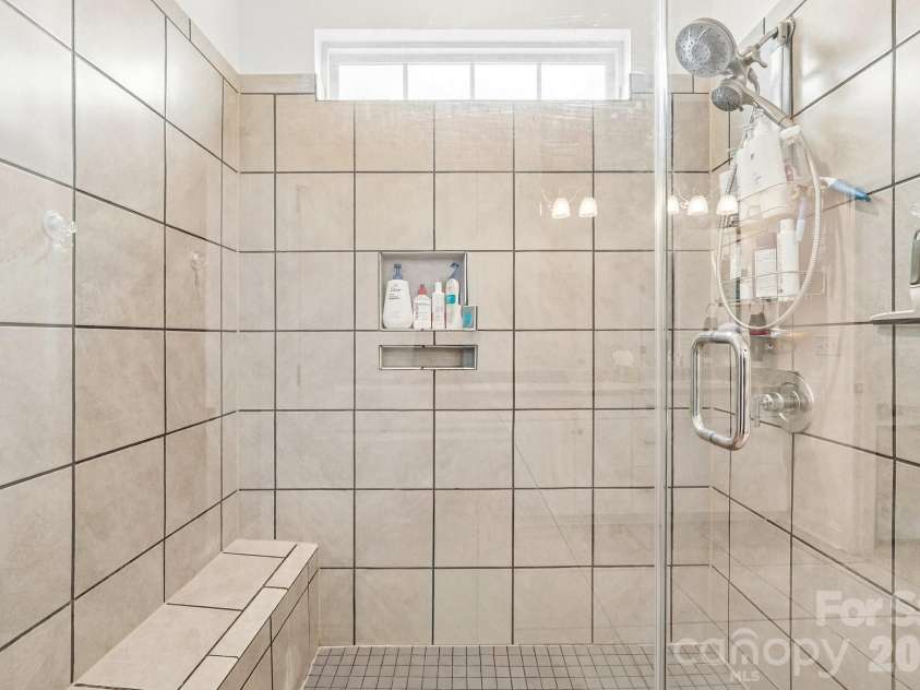 103 Cup Chase Drive, Mooresville, NC 28115.  MLS# CAR4384207, YatesRealty ID 31586. 