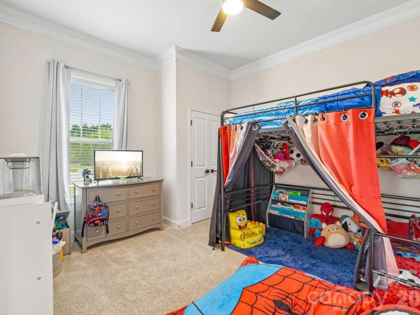 103 Cup Chase Drive, Mooresville, NC 28115.  MLS# CAR4384207, YatesRealty ID 31586. 