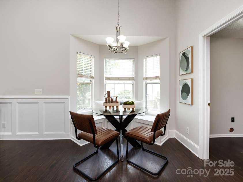 13030 Peacock Lane, Charlotte, NC 28215.  MLS# CAR4286276, YatesRealty ID 31586. 