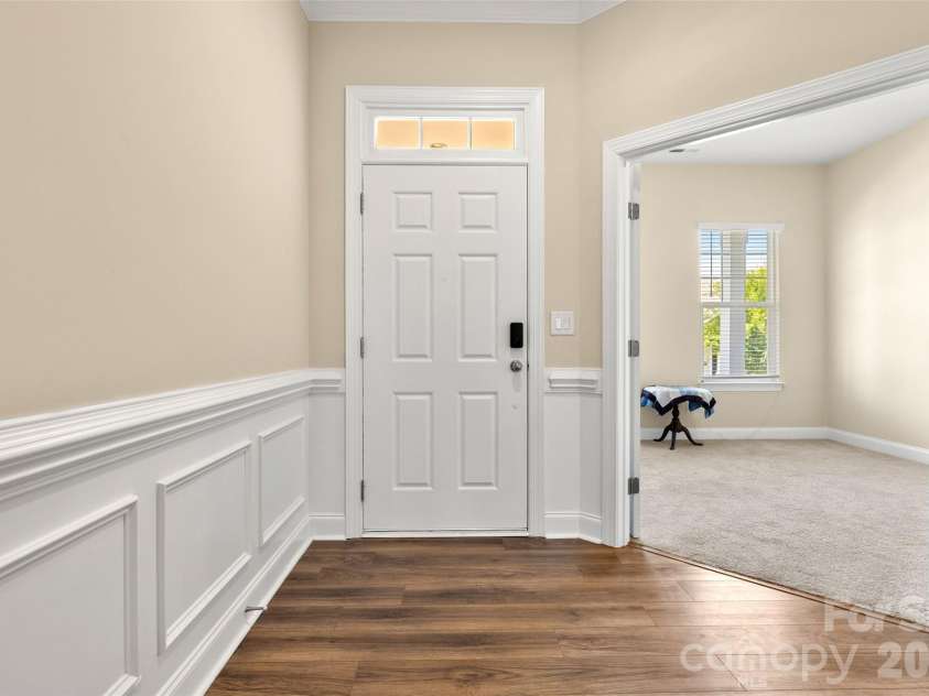 1408 Native Diver Lane, Indian Trail, NC 28079.  MLS# CAR4388995, YatesRealty ID 31587. Front foyer