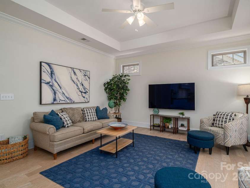 5268 Courtyard Lane, Belmont, NC 28012.  MLS# CAR4274394, YatesRealty ID 31587. 