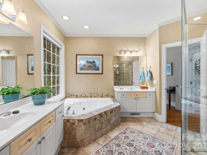 16219 Winnow Court, Cornelius, NC 28031.  MLS# CAR4277050, YatesRealty ID 31588. 