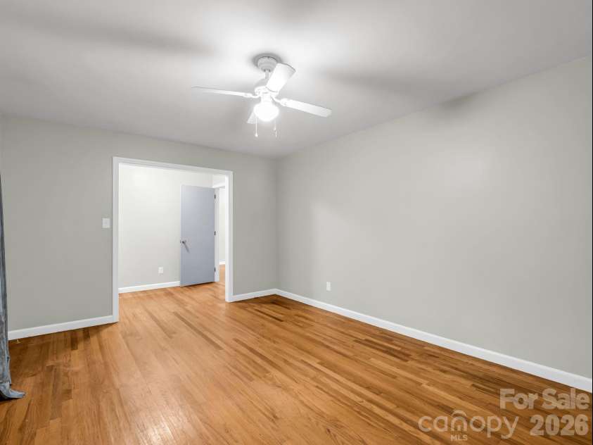 803 Brittain Drive, Shelby, NC 28150.  MLS# CAR4390286, YatesRealty ID 31588. 