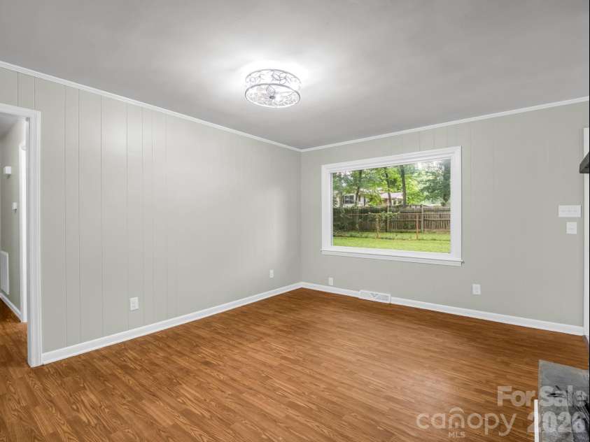 803 Brittain Drive, Shelby, NC 28150.  MLS# CAR4390286, YatesRealty ID 31588. 