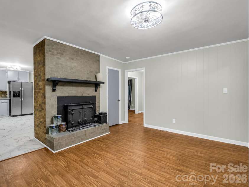 803 Brittain Drive, Shelby, NC 28150.  MLS# CAR4390286, YatesRealty ID 31588. 