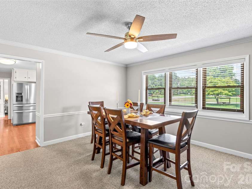 946 Shearers Road, Mooresville, NC 28115.  MLS# CAR4390757, YatesRealty ID 31589. 