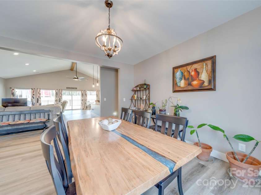 136 Falls Leaf Drive, Troutman, NC 28166.  MLS# CAR4228038, YatesRealty ID 3159. 