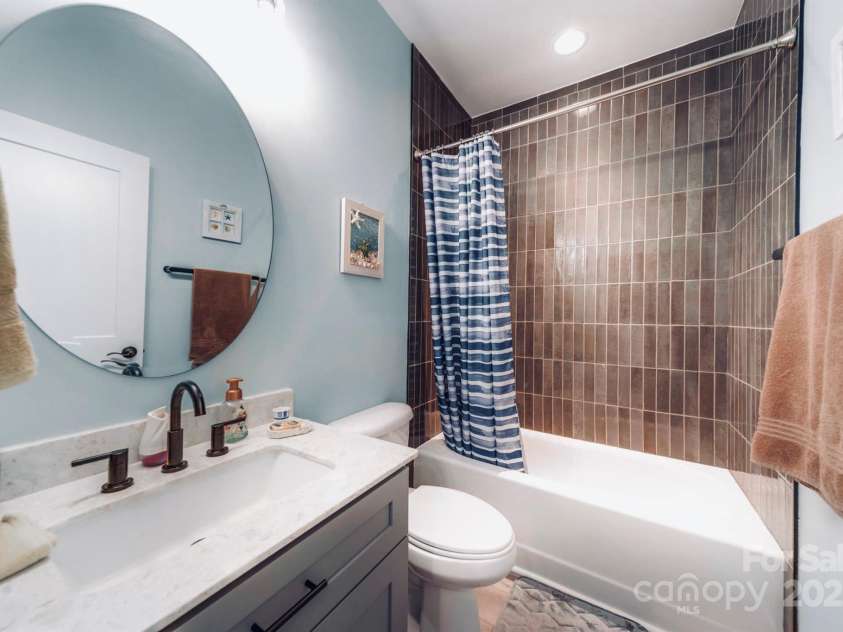 136 Falls Leaf Drive, Troutman, NC 28166.  MLS# CAR4228038, YatesRealty ID 3159. 