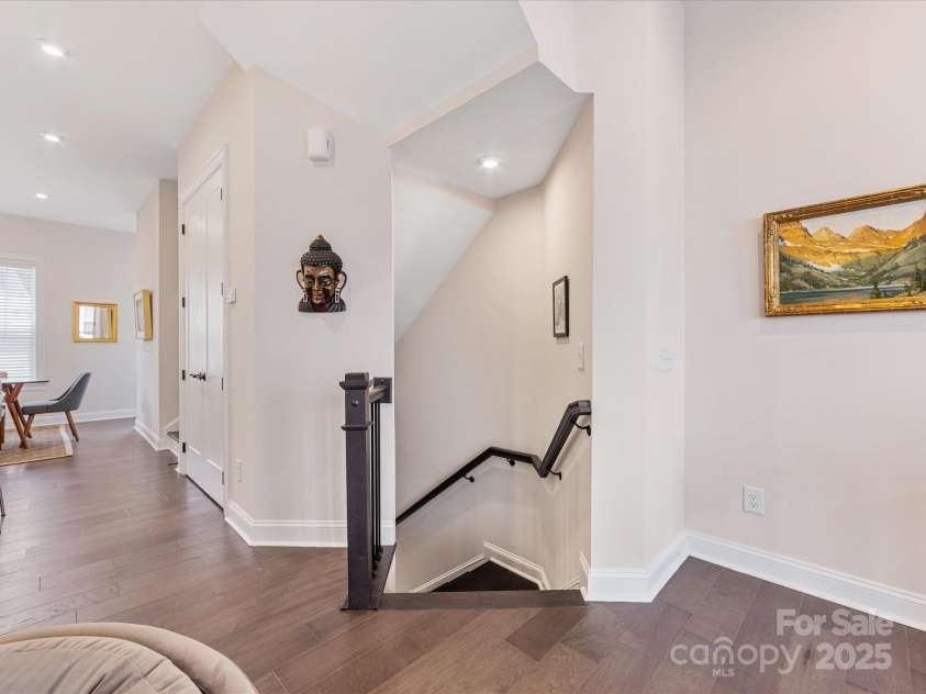 5018 Harrowsmith Lane, Charlotte, NC 28204.  MLS# CAR4279419, YatesRealty ID 3159. 