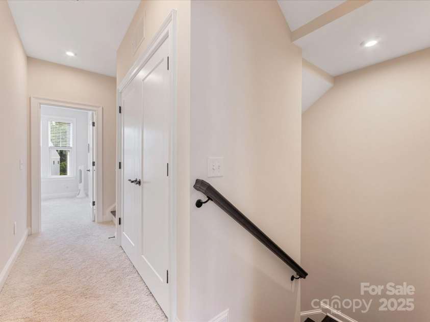 5018 Harrowsmith Lane, Charlotte, NC 28204.  MLS# CAR4279419, YatesRealty ID 3159. 