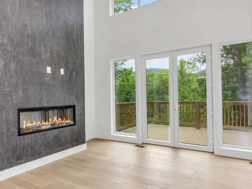 50 Sleeping Bear Ridge, Maggie Valley, NC 28751.  MLS# CAR4391689, YatesRealty ID 31590. 