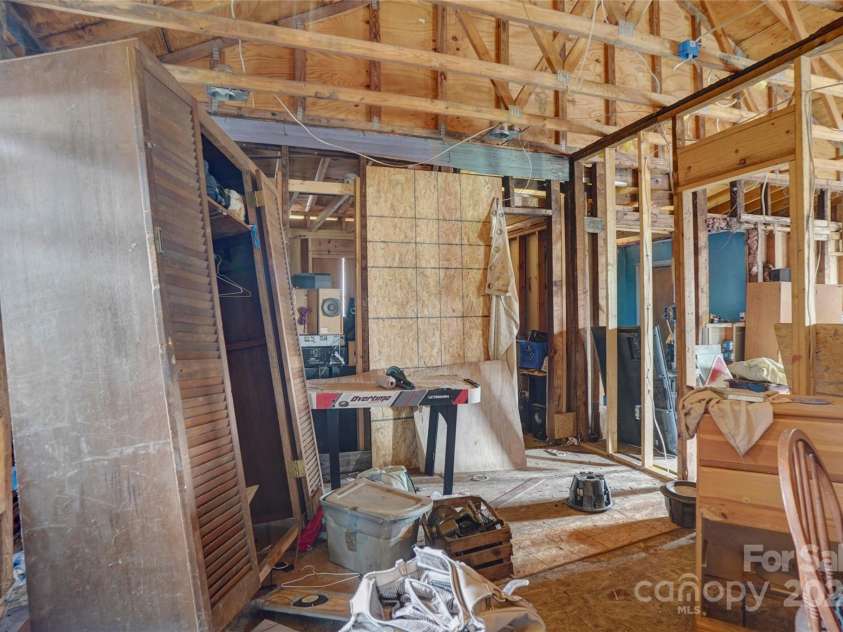 509 Elm Avenue, Mount Holly, NC 28120.  MLS# CAR4291521, YatesRealty ID 31590. 