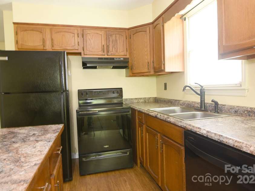 61 Riverside Villa Drive, Maggie Valley, NC 28751.  MLS# CAR4287232, YatesRealty ID 31591. 