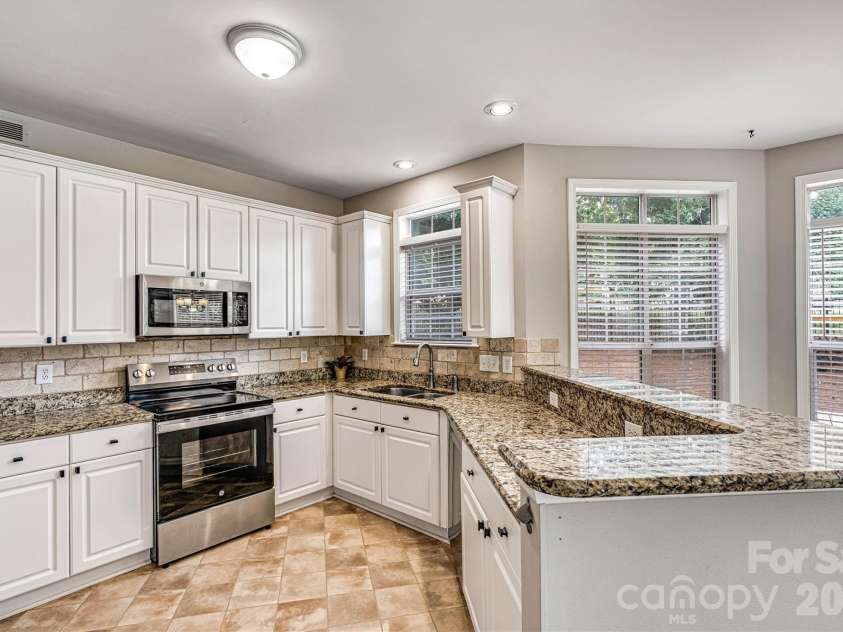 7001 Plough Drive, Mint Hill, NC 28227.  MLS# CAR4391731, YatesRealty ID 31591. 
